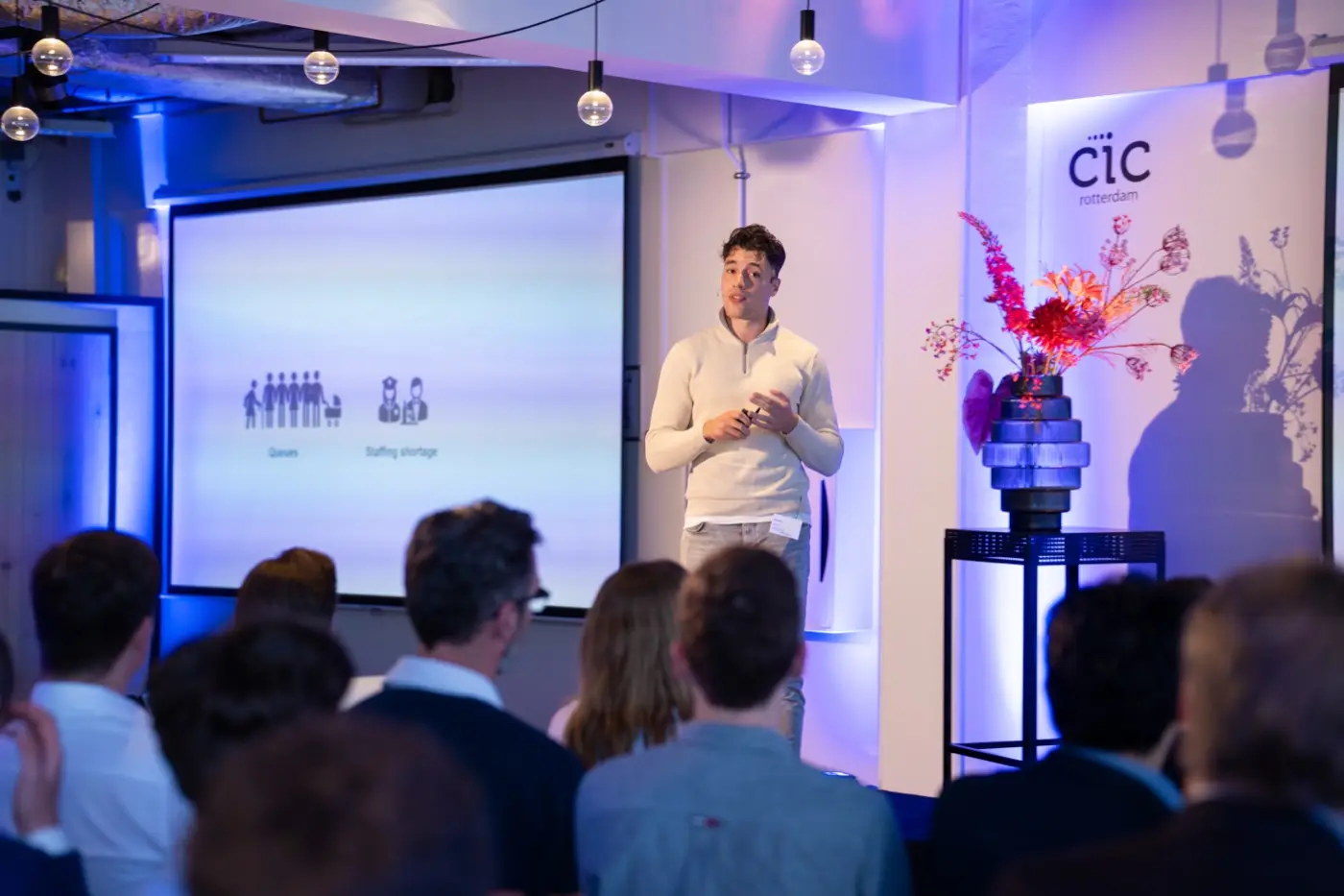 David presenting Hermy on stage